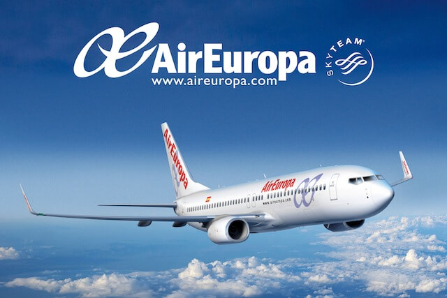 air-europa-logo-with-website-boeing-737-800